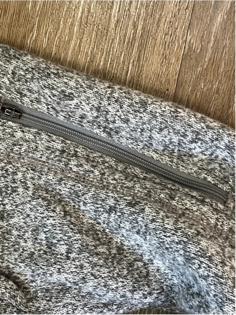 Women's Patagonia Gray Quarter-Zip Sweater M